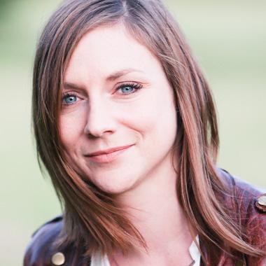 Photo of Amy Sackville 