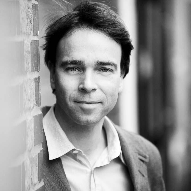 Photo of Professor Barley Norton