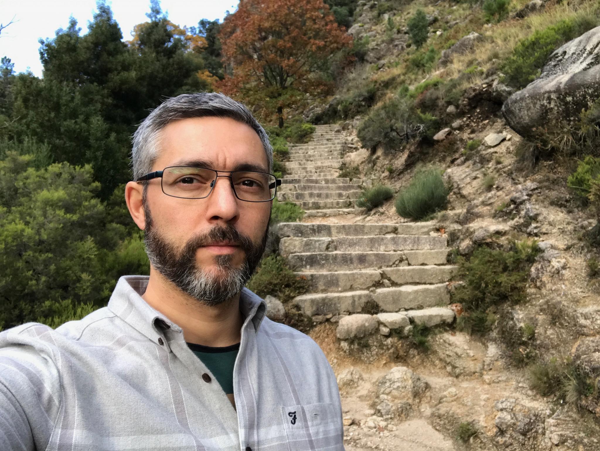 Photo of Dr Dan Strutt