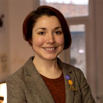 Photo of Dr Lauren Redhead