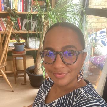 Photo of Nonki Azariah