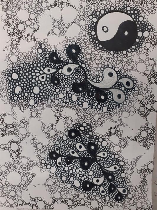 This interesting organic pattern was created by Frank using various sized black liner pens and dedicated time and patience. Mesmerising!