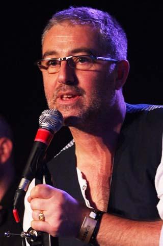 Photo of Professor Simon Deacon