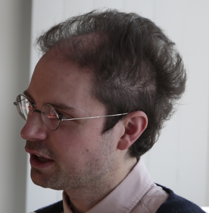 Photo of Dr Sam McAuliffe