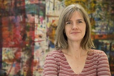 Photo of Dr Sarah Pearce