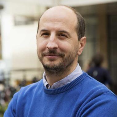 Photo of Dr Simon Griffiths