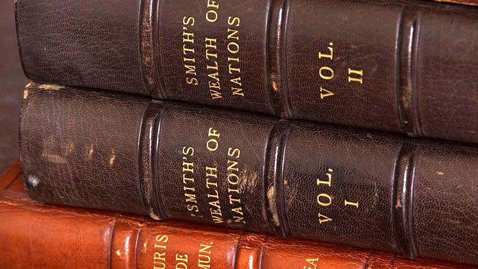 BA (Hons) Economics with Law